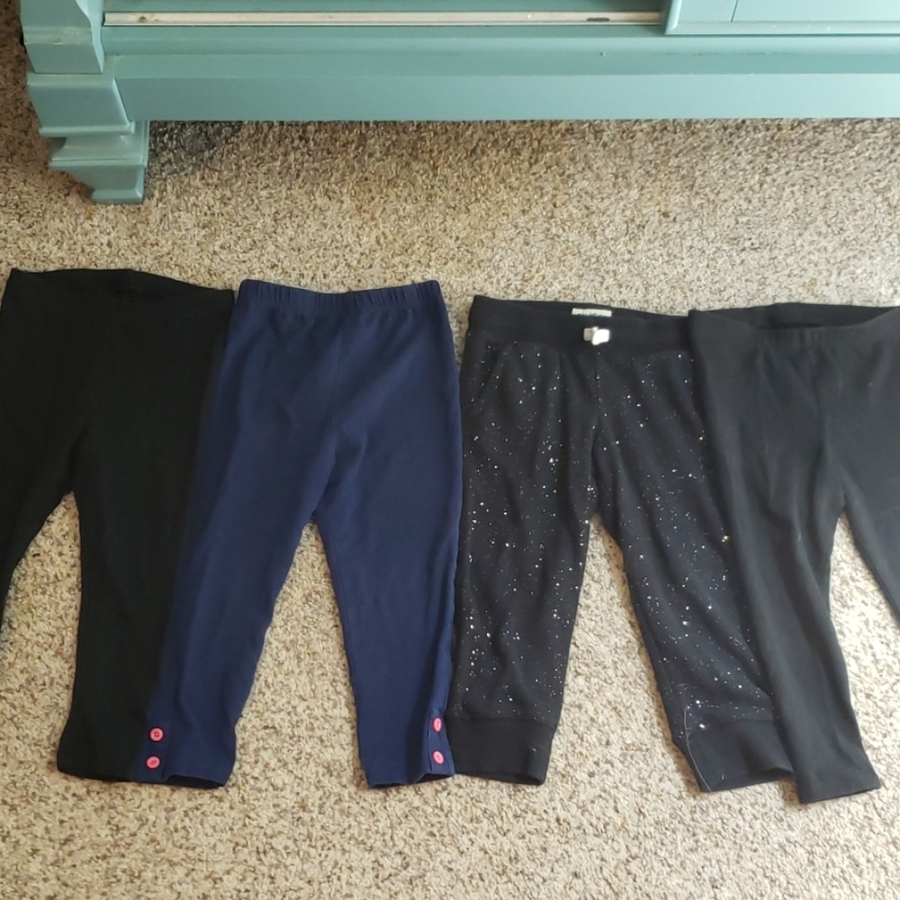 Super cute blk sparkly sweat pants and 3 leggings